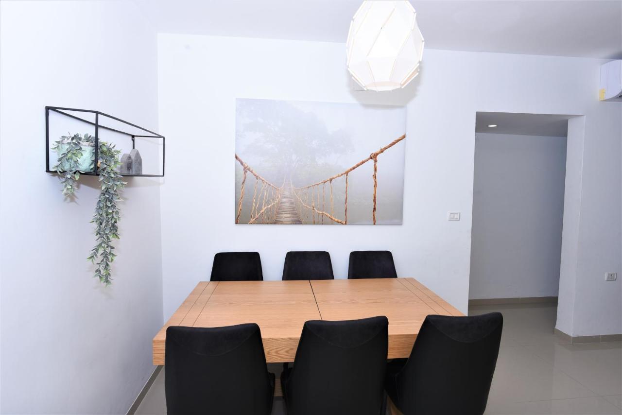 Aristone Luxury Apartment Tyberiada Zewnętrze zdjęcie